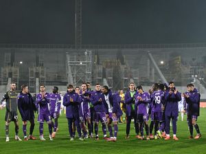 Fiorentina Terjun Bebas