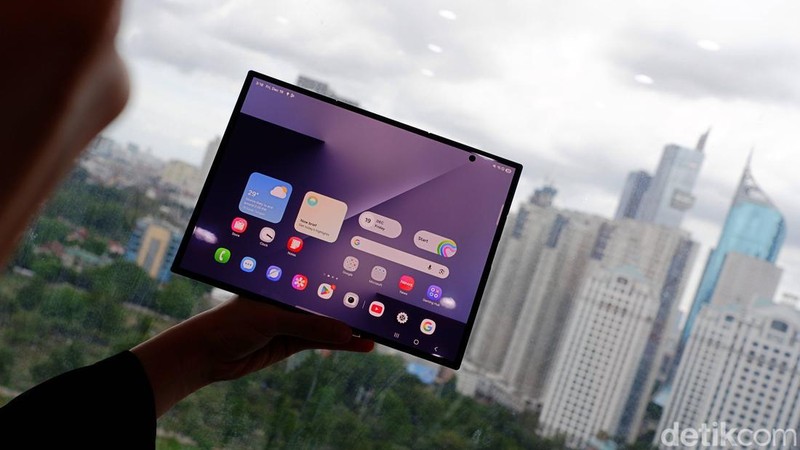 Samsung Galaxy Z TriFold