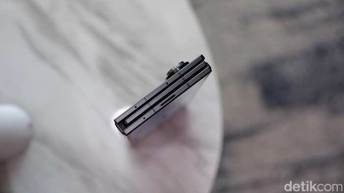 Samsung Galaxy Z TriFold