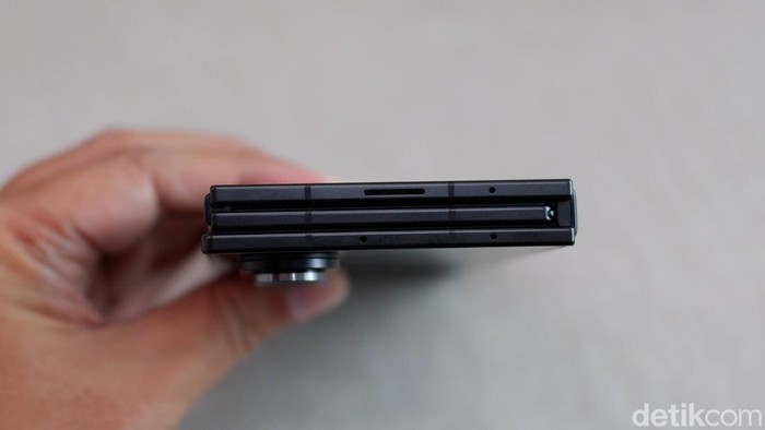 Samsung Galaxy Z TriFold