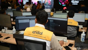 Indosat menyatakan telah menyiapkan langkah antisipatif, termasuk penguatan kapasitas jaringan serta pemantauan secara real time melalui DIOC. Upaya ini bertujuan menghadirkan pengalaman digital yang andal dan responsif bagi seluruh pelanggan di berbagai wilayah.