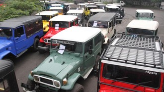 Jelang Nataru, Jip Wisata Bromo Jalani Uji Kelayakan Kendaraan