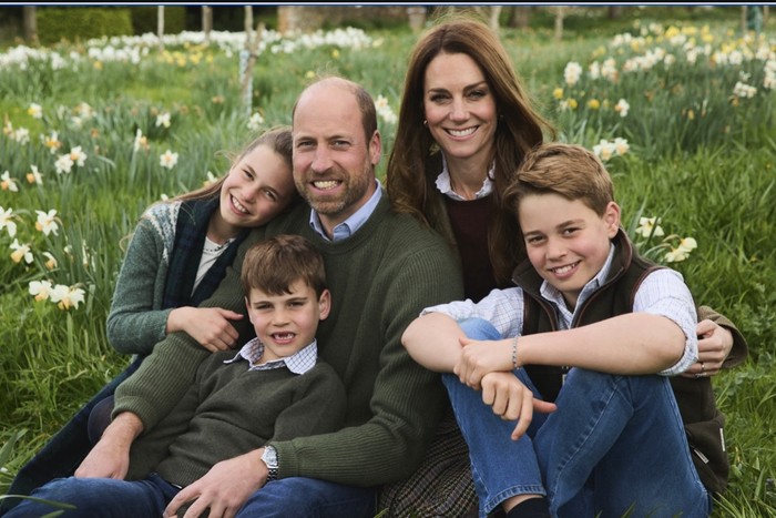 Kartu Natal Kate Middleton & Pangeran William