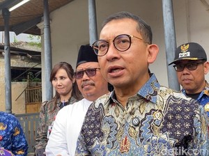 Menbud Fadli Zon Berharap Tak Ada Konflik Keraton Solo: Semuanya Kan Saudara
