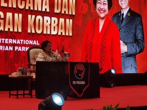 Megawati Sentil Buzzer Saat Bicara Bencana: Kamu Cari Buzzernya Siapa