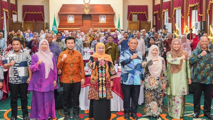Khofifah Dorong Kerja Sama Ekonomi Jatim-Negeri Sembilan Malaysia