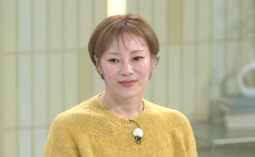 Kim Mi Kyung, dikenal juga sebagai YouTuber mukbang Lickerish Hatnim.