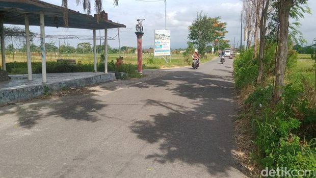 Lokasi pelemparan batako ke siswa SMK di Desa Jetis, Kecamatan Klaten Selatan, Rabu (17/12/2025).