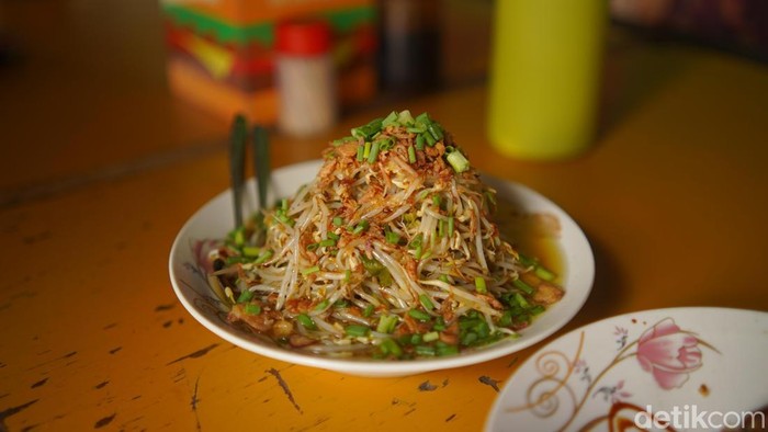 5 Rekomendasi Lontong Balap Legendaris di Surabaya