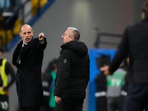 Napoli Kecam Perilaku Allegri yang Hina Asisten Conte
