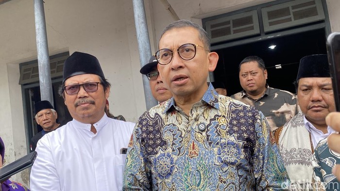 Fadli Zon Ungkap Cagar Budaya Terdampak Banjir Sumatera Mayoritas Makam Tua