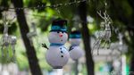Ornamen Natal Percantik Pedestrian Jalan Sudirman
