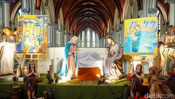 Pameran Seni Natal Hidupkan Balkon Gereja Katedral Jakarta