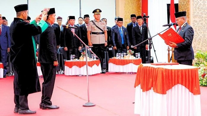 Pelantikan dan pengambilan sumpah janji jabatan Sekretaris Daerah Provinsi Kalimantan Utara