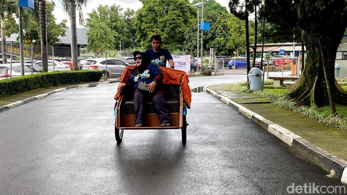 Melihat Becak Listrik Buatan Anak Negeri dari Dekat
