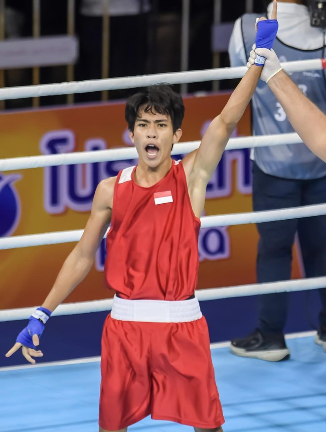 Vicky Tahumil Junior Sumbang Emas Tinju Indonesia di SEA Games 2025