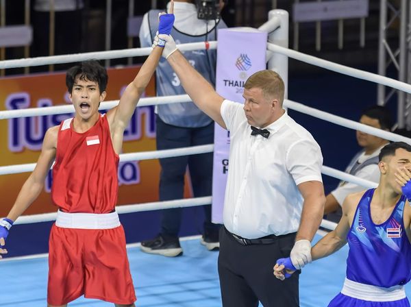 Vicky Tahumil Junior Sumbang Emas Tinju Indonesia di SEA Games 2025