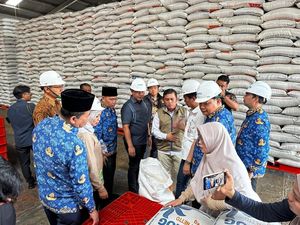 Polda-Pemprov Riau Sidak Pasar, Pastikan Stok Pangan Aman Jelang Nataru
