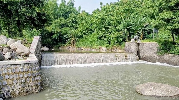 8 Proyek Bendung dan JI di Mojokerto Tuntas untuk Irigasi 483 Ha Sawah