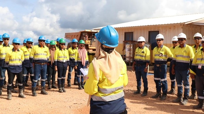 Tambang Tujuh Bukit Serap 72% Tenaga Kerja Lokal Banyuwangi