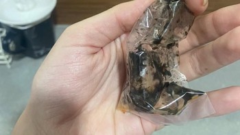 Begini penampakan cumi yang dia pesan online. Kok cuma sebiji? Foto: Instagram/_sadfood