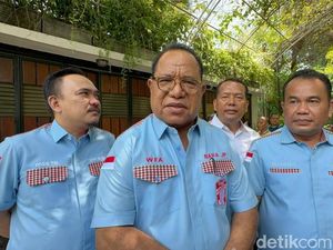 Jokowi Sebut Polemik Ijazah Operasi Politik, Bara JP Duga Targetnya 2029