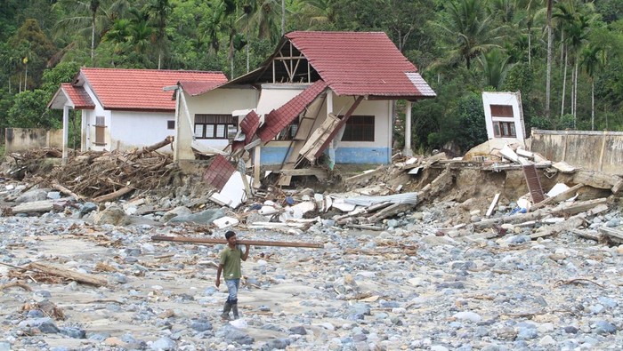 Cerita Relawan Medis di Aceh, Berjuang Selamatkan Nyawa di Tengah Keterbatasan