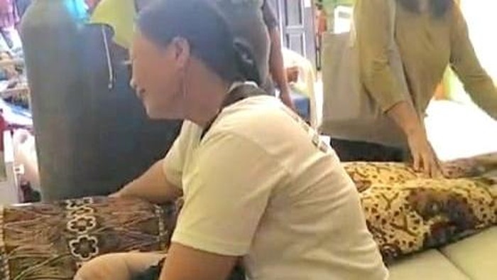 Tangkapan layar diduga suasana di Instalasi Gawat Darurat (IGD) Puskesmas Lumbis. (Instagram @kaltara_raya)