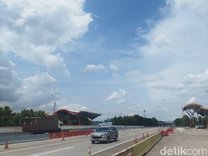 Persiapan Tol Terpanjang di Jawa Sambut Liburan Nataru
