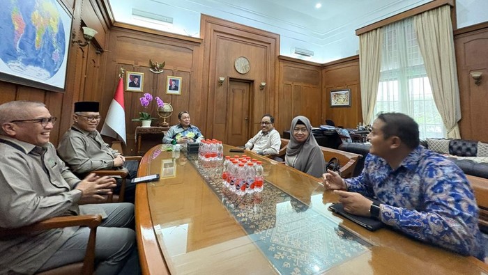 UMI Jajaki Kerja Sama Program Kemenlu RI di Bidang Ekonomi-Budaya