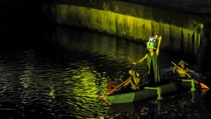 Karya Siklus yang diciptakan oleh koreografer Jefriandi Usman mengangkat tema hubungan manusia dengan alam serta dampak kerusakan lingkungan yang terus berulang. ANTARA FOTO/NAUFAL KHOIRULLOH