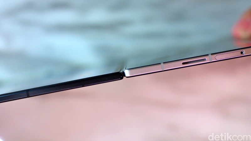 Galaxy Z TriFold vs Fold7