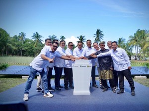 Kemenkop-Pertamina Luncurkan Percontohan PLTS bagi Koperasi di Pulau Sembur