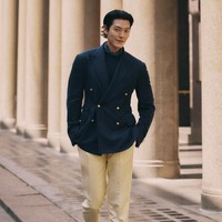 Selama itu pula, Shin Min Ah setia mendampingi, dengan tetap terlibat dalam proyek-proyek drama, termasuk serial populer ‘Hometown Cha-Cha-Cha’. Foto: Instagram/@____kimwoobin