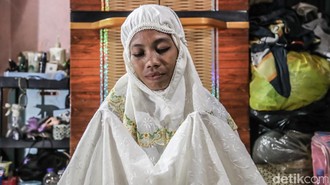 Kisah Dea Perempuan Tegar Dengan HIV