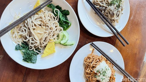 KooD dan kuliner nabatinya di Sanur, Denpasar, Bali.