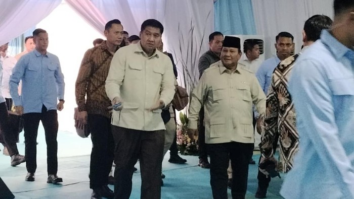 Prabowo Hadiri Akad Massal 50 Ribu Rumah Subsidi di Serang