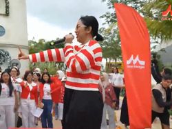 Keseruan Nyanyi Bareng di Semua Bunda Dirayakan