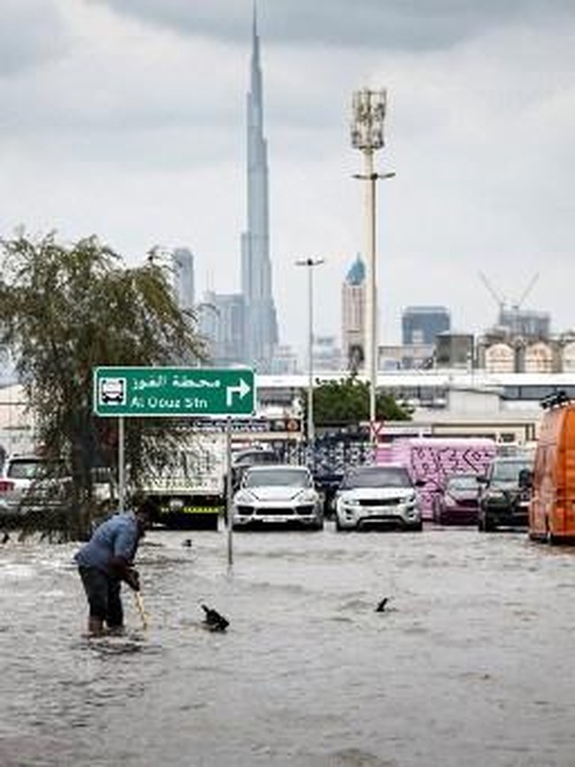 Banjir Guyur Kota Emas Dubai