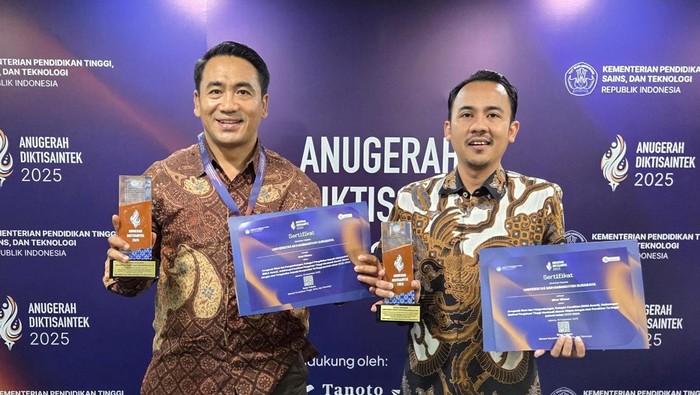 UMSURA Sabet 2 Penghargaan di Anugerah Diktisaintek 2025