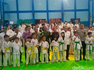 Wabup Mimik Buka Kejuaraan Ju Jitsu Piala KONI Sidoarjo