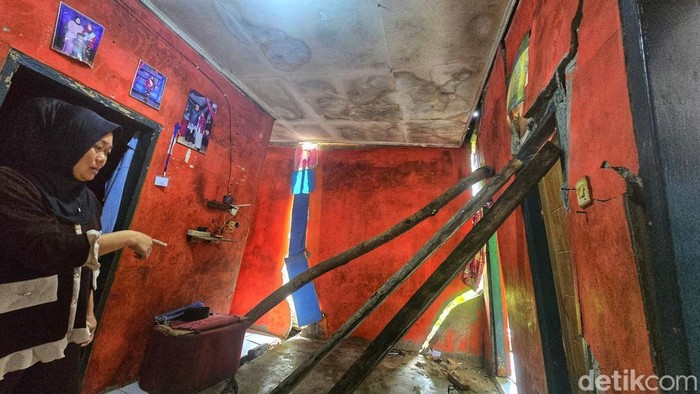 Pilu Yeni di Kampung Gempol: Masuk Lewat Jendela-Tidur di Dapur