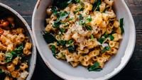 Terakhir ada resep Ditalini Pasta yang ikut naik daun di 2025. Pasta ini biasa dipakai dalam sup Italia, tetapi juga cocok untuk salad dan hidangan harian. Foto: Site Culinary/Visual