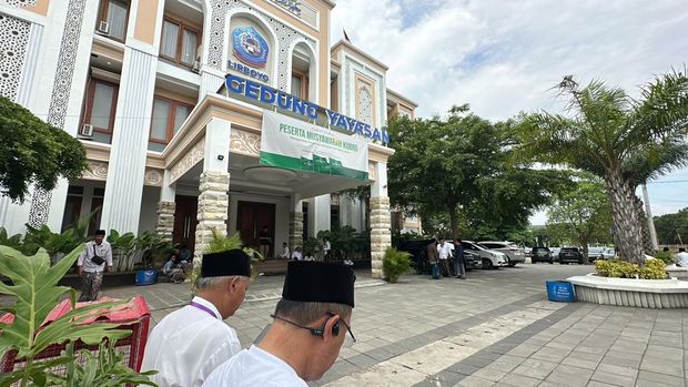 Aula Al-Muktamar Pondok Pesantren Lirboyo, Kediri