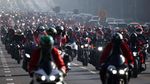 Deru Motor Para Santa Bawa Pesan Natal dan Kepedulian di Sofia