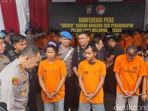 Motor Polisi Dibakar Saat Gerebek Kampung Narkoba di Deli Serdang, 4 Ditangkap