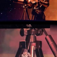 Tak hanya membangkitkan kenangan, sejumlah fans juga terharu dengan penampilan F4. Salah satunya adalah ketika Jerry Yan membawa kalung yang diberikan Dao Ming Si kepada Shancai di MeteorGarden lalu menggantungkannya di teleskop. Foto: Weibo