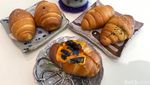 Laris Manis! Ini Salt Bread Salmon Mentai yang Hits di Blok M
