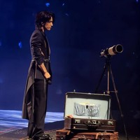 F3 dan Ashin membawakan sejumlah hits mereka, termasuk Meteor Rain, Cant Help Falling In Love, Ask For More, dan lain-lain. Adapun penampilan solo keempat penampilan. Jerry Yan membawakan lagunya, I Truly Love You. Foto: Weibo