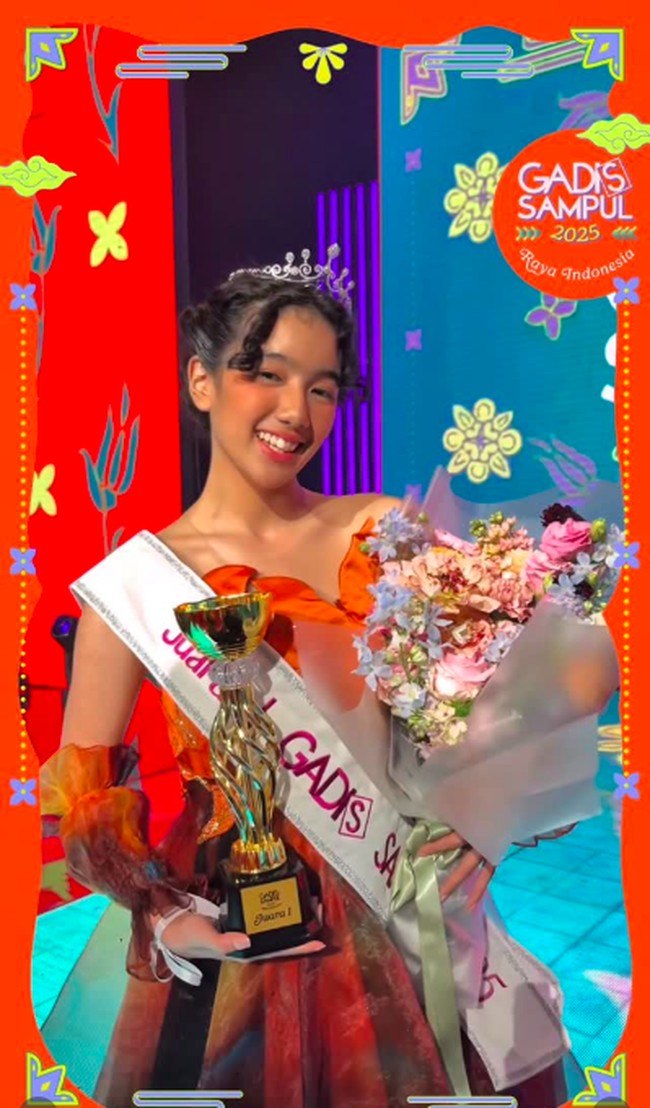 Leticia Joseph mengikuti jejak ibunya mengikuti ajang GADIS Sampul. Semalam, gadis yang akrab disapa Ticia tersebut membanggakan sang ibu saat menjadi juara satu.Foto: Instagram